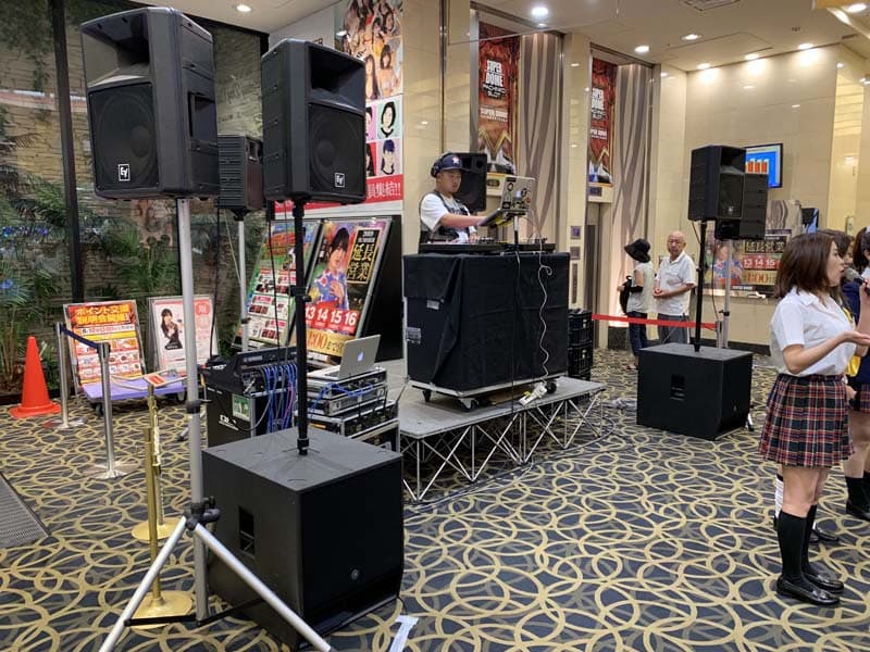 DJパチンコ芸能人来店イベント